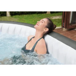 Ulkoporeallas Bestway Lay-Z-Spa Mauritius AirJet, 5-7 hengelle